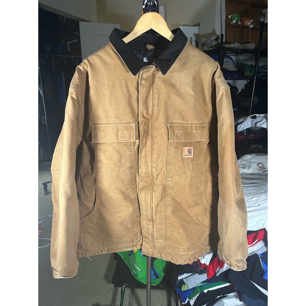 Carhartt jacket no wear seen